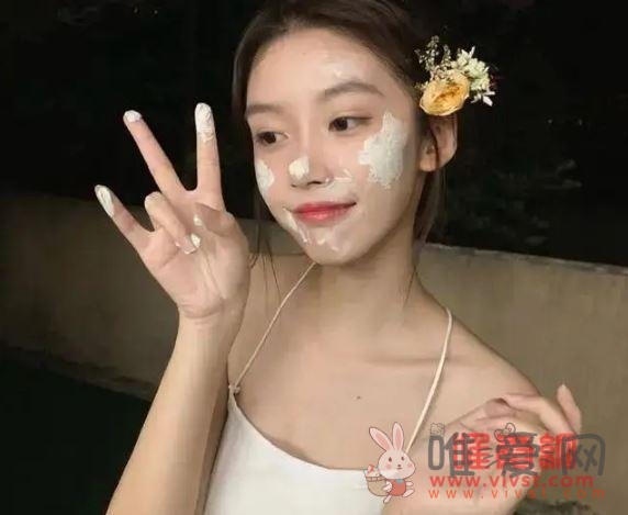 JK女神你的欲梦是什么瓜 她的手臂纹身是什么